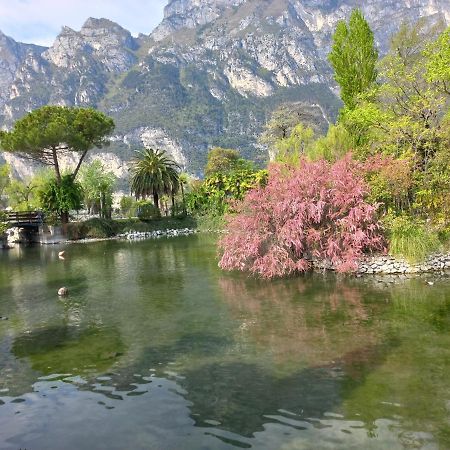 Riva Del Garda Apartamento Exterior foto